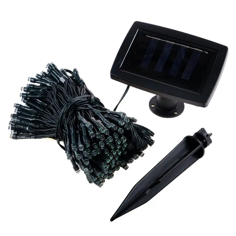 Solar 200 Cool White & Red LED Fairy Lights 13.5M Total Length