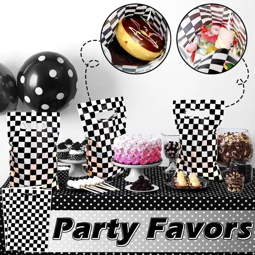 Black & White Checkered Plastic Party Bags 10pk